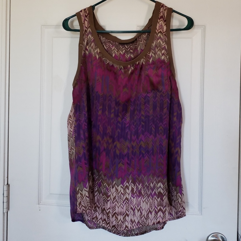 Free w/$20 purchase.. Silky print top